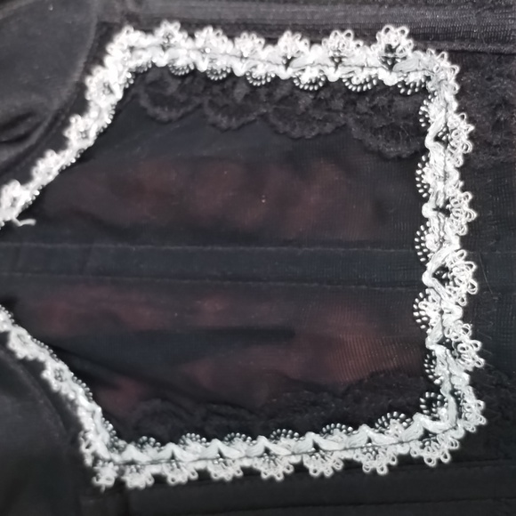 Vintage Corset Size 34C - Picture 6 of 7